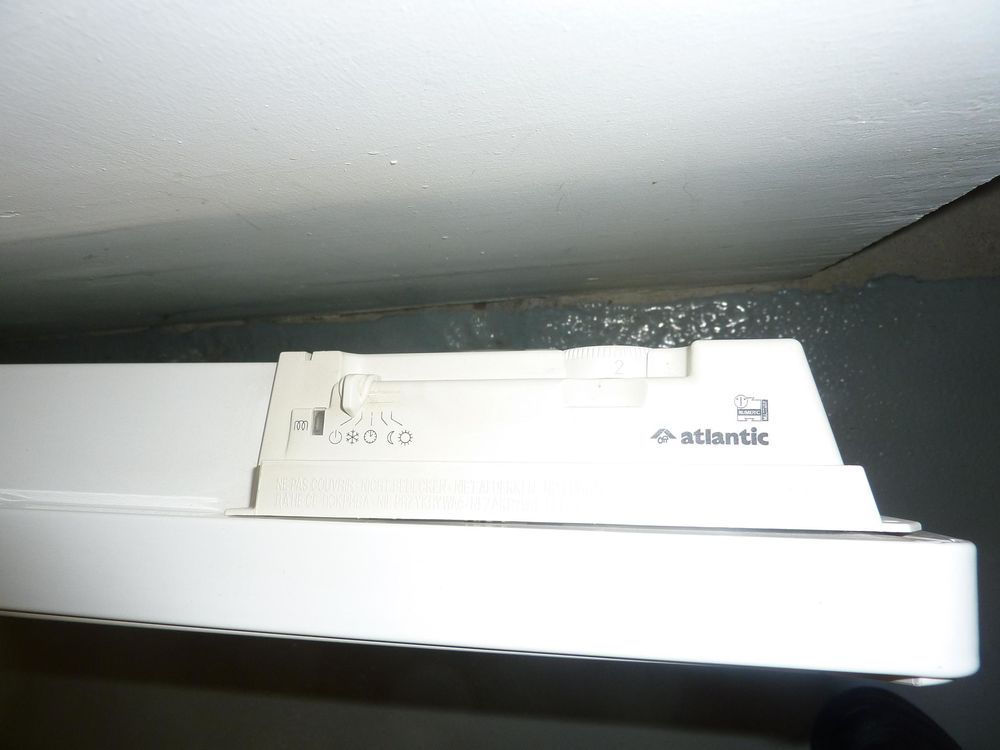RADIATEUR ELECTRIQUE RADIANT Electroménager