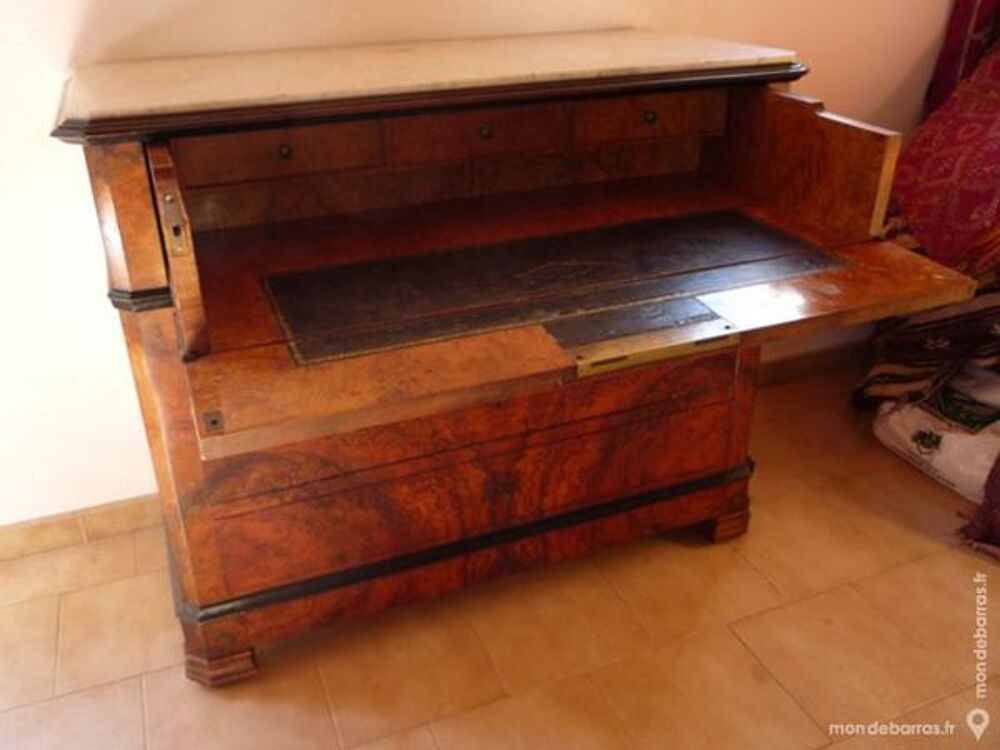 Commode Louis Philippe secr&eacute;taire,loupe d'ormeau Meubles