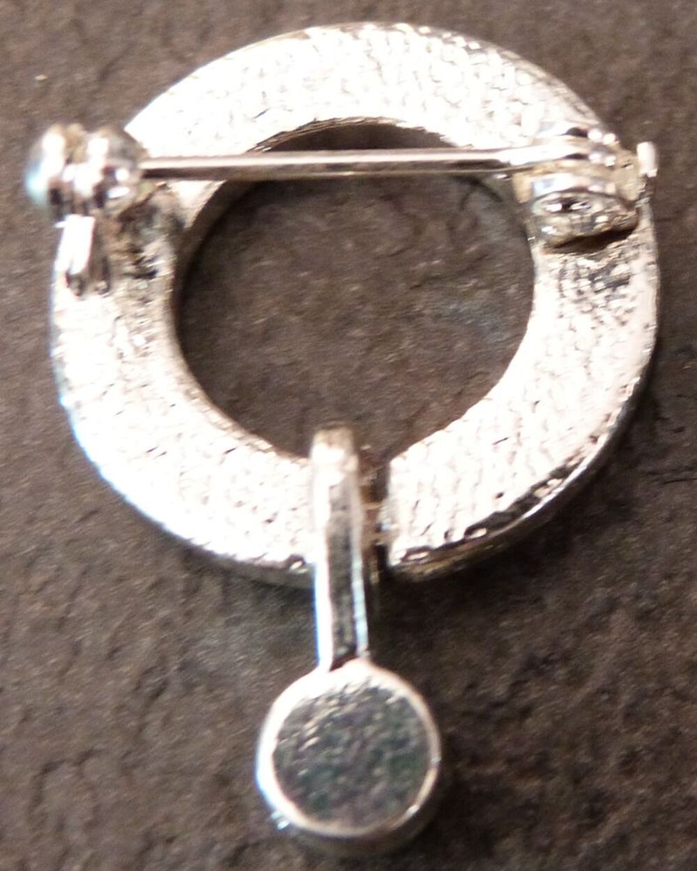 broche argente strass Bijoux et montres