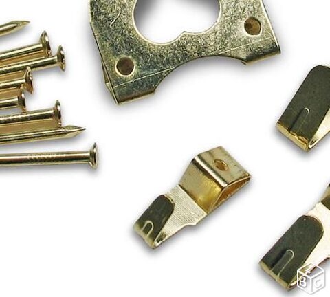 50 crochets cuivrs pour tableaux bibelots etc.. 0 Versailles (78)