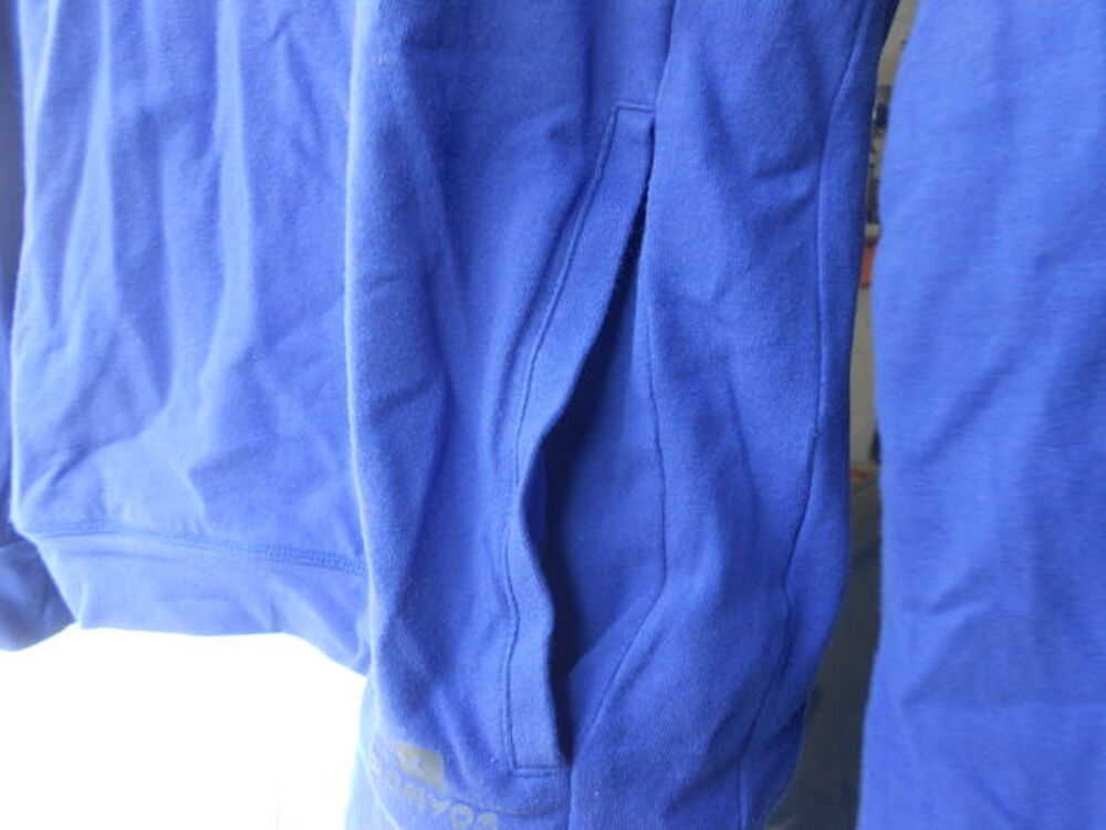 TEE SHIRT POUR HOMMES Vêtements