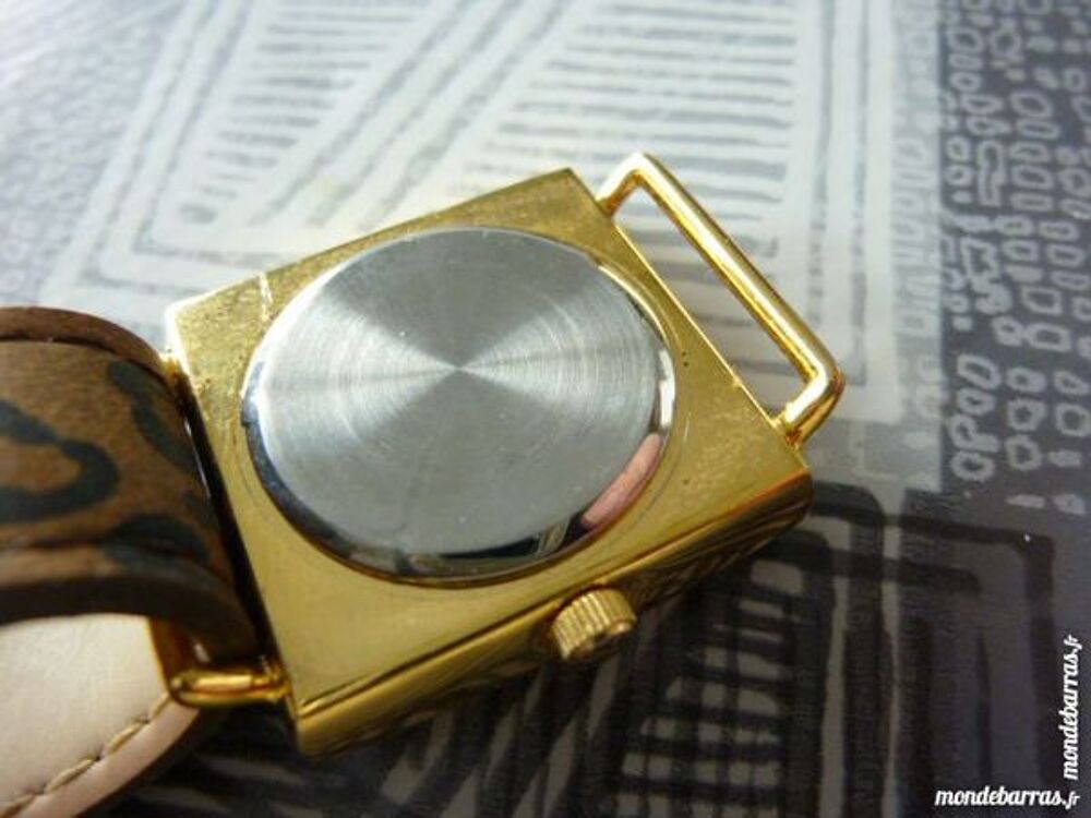 LILLIAN VERNON montre Dame DIV0136 Bijoux et montres