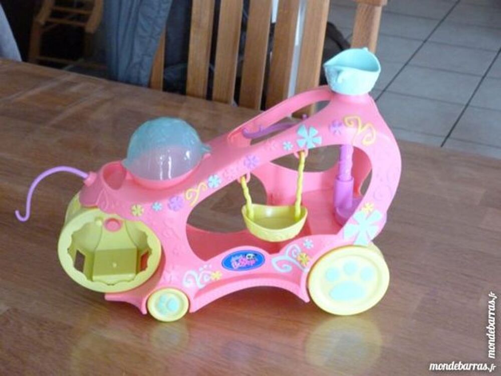 Voiture petshop Jeux / jouets
