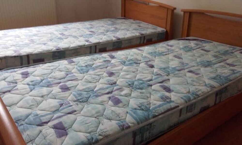 lits jumeaux adultes Meubles
