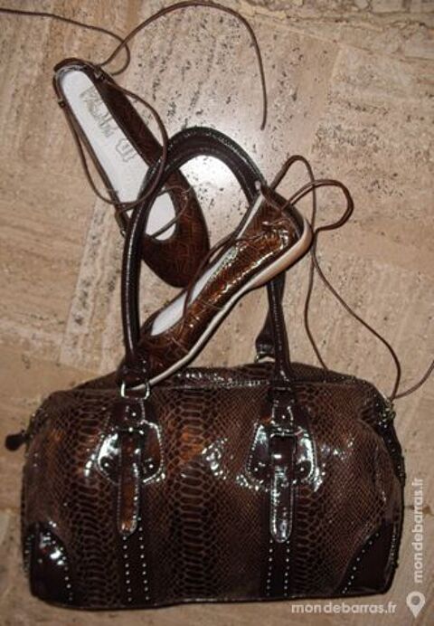 Ballerines en cuir vernis * Sac assorti 55 Antibes (06)