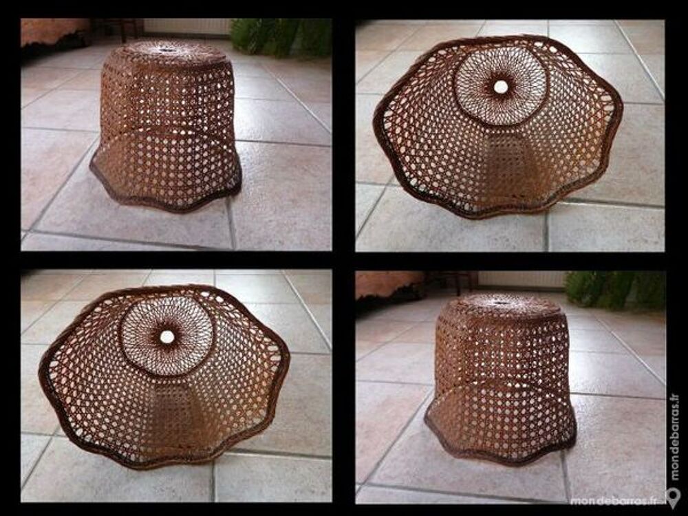 ANCIEN LUSTRE EN FORME DE CLOCHE Décoration