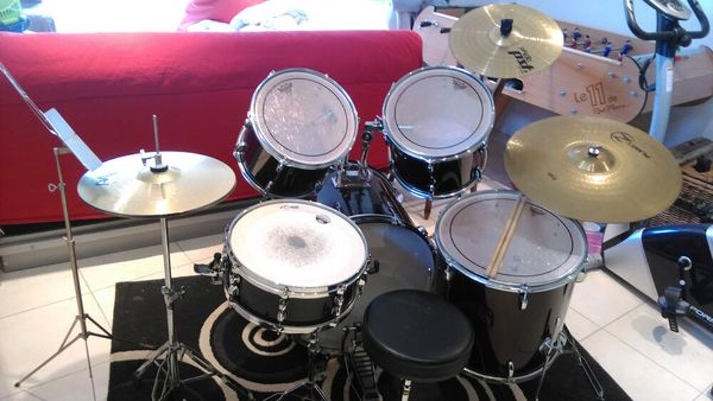 Batterie compl&egrave;te Deep + Tama + Paiste + Zildjian Instruments de musique