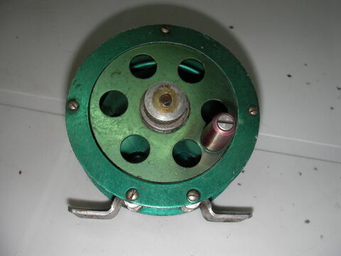 MOULINET ANCIEN MOUCHE. 15 Roques (31)