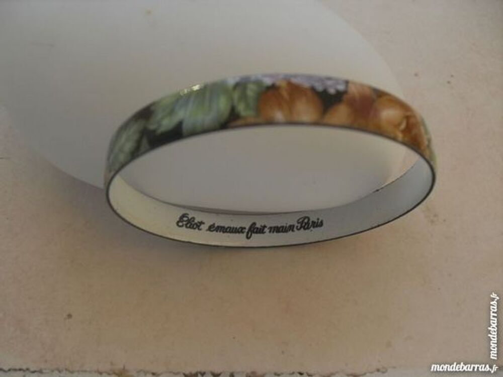bracelet en &eacute;maux Bijoux et montres