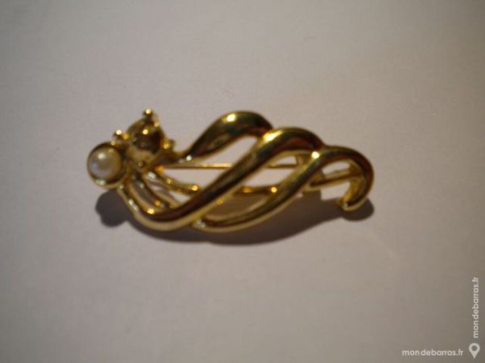 BROCHE Flamme