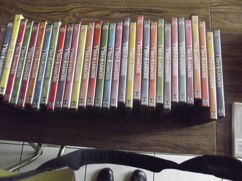 collection de dvd benny hill DVD et blu-ray