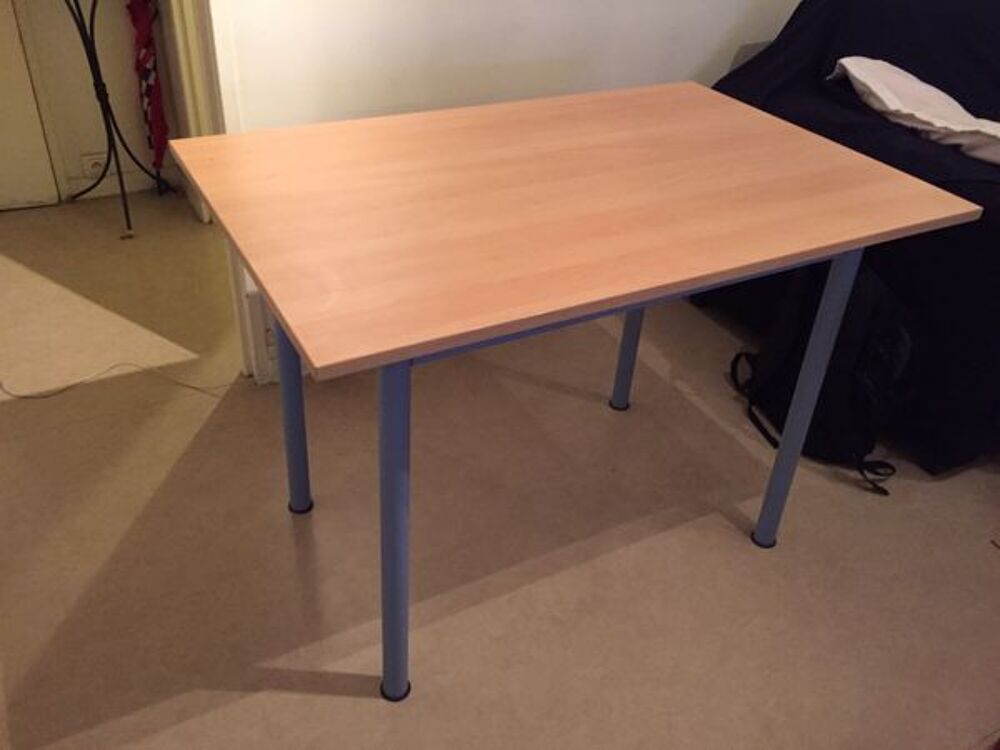 Vends table Meubles