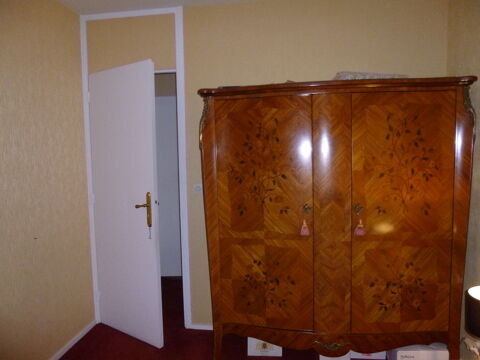 ARMOIRE LOUIS XV BOIS DE ROSE 400 Houilles (78)