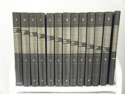 encyclop�die g�n�rale hachette 120 Jonqui�res (84)