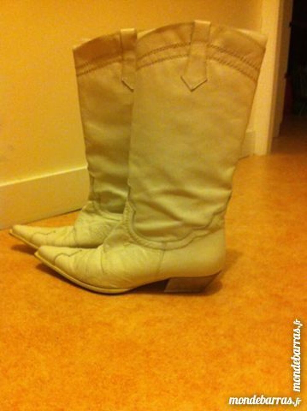 botte cowboy femme blanche Chaussures