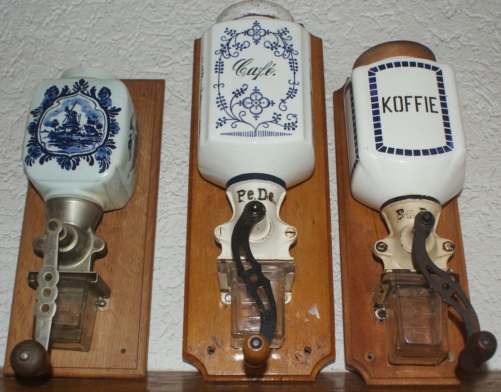 3 moulins caf&eacute; muraux 
