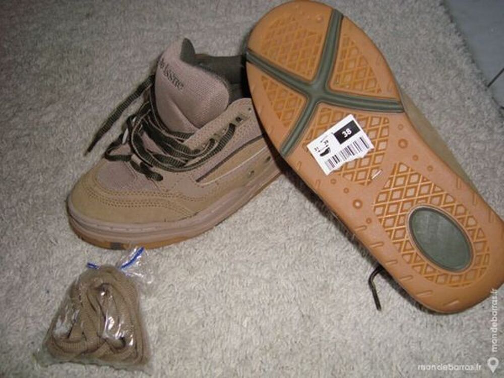 Chaussures de marche ou de sport,marque NO ISSUE Chaussures