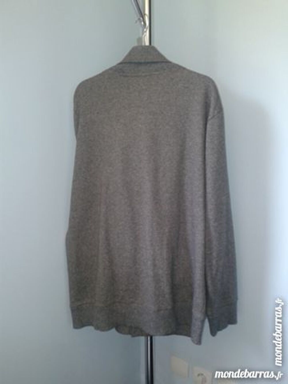 Gilet - Cardigan Molleton&eacute; - [Sweat Cardigan] Vêtements
