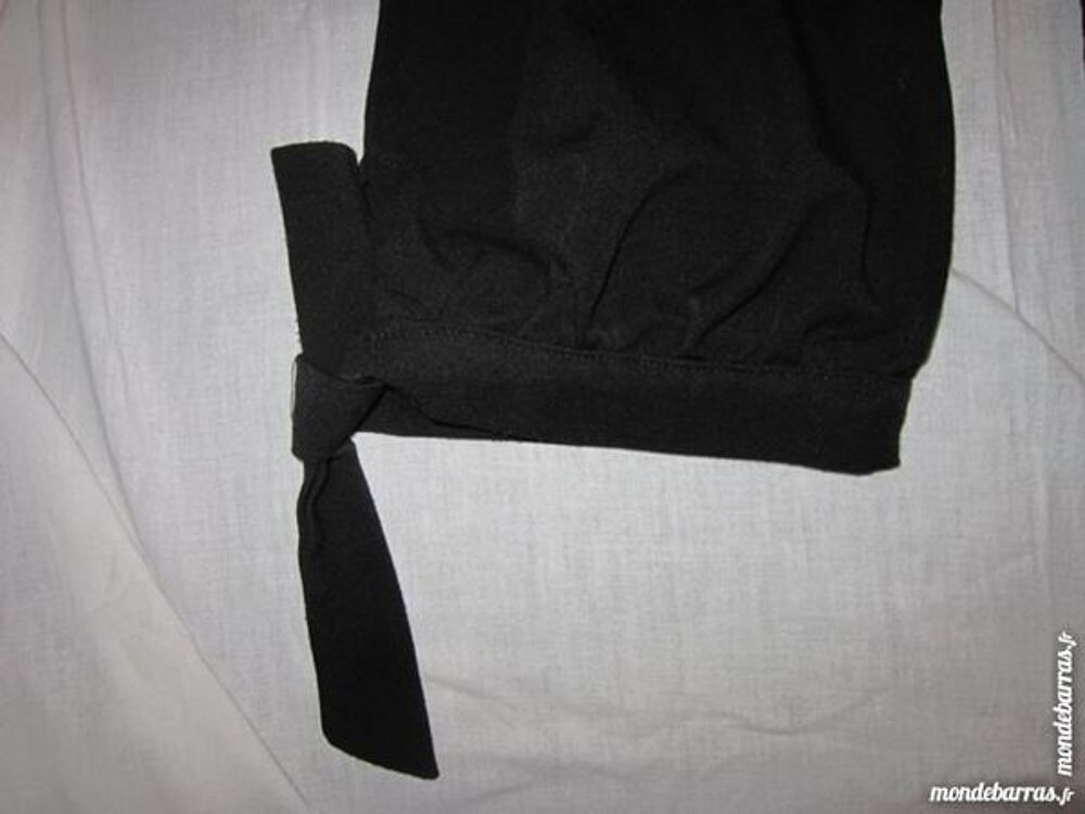 Pantalon FEMME 42 Noir V�tements