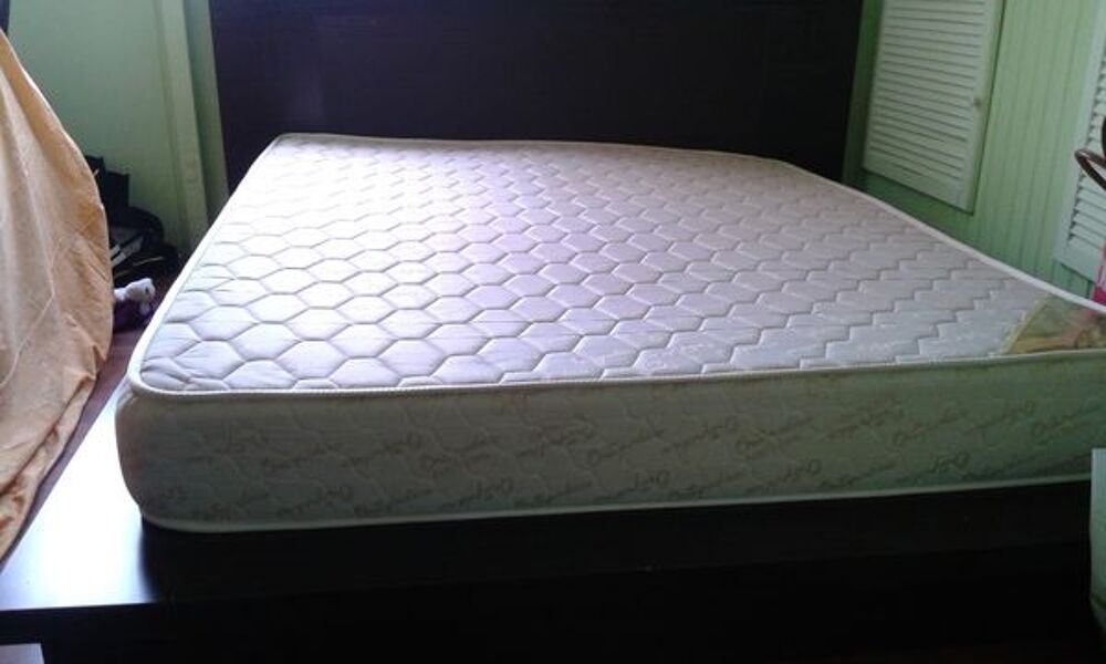 lit et matelas Meubles