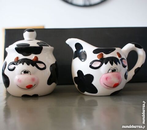 Pot à moutarde et saucier vache en faïence 10 Cabestany (66)