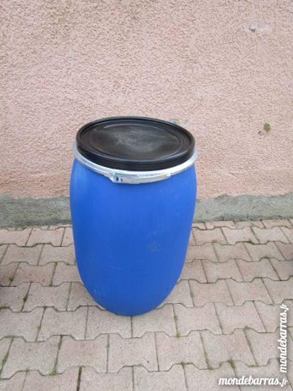 bidon &eacute;tanche de 30l a 120l Jardin