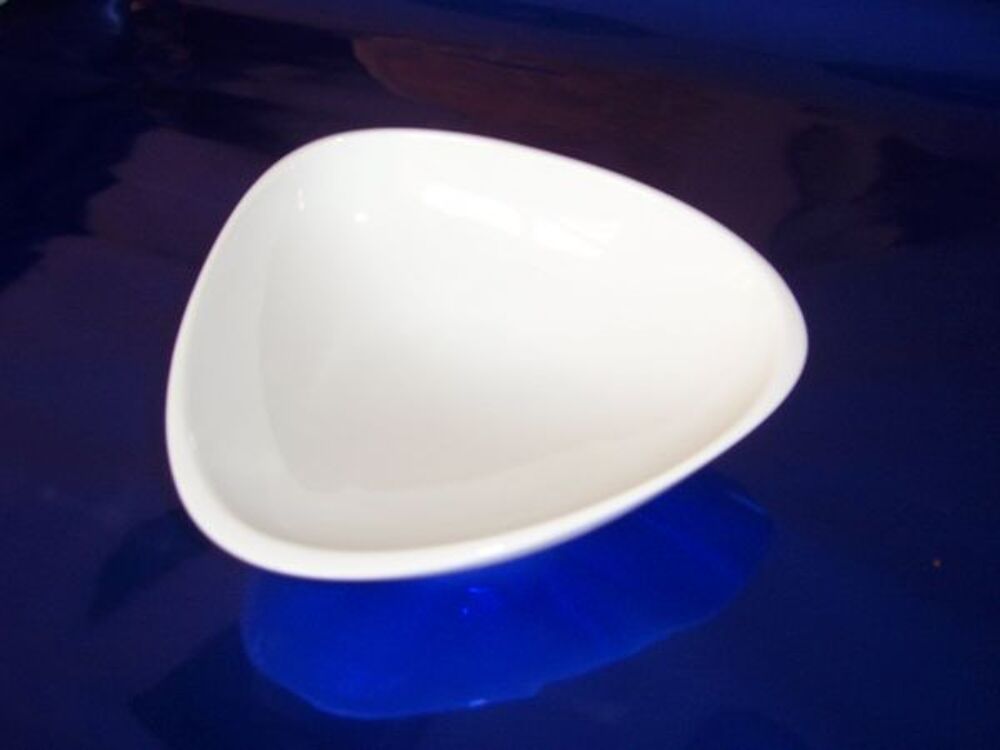 SALADIERS PORCELAINE ( LOT ) Cuisine