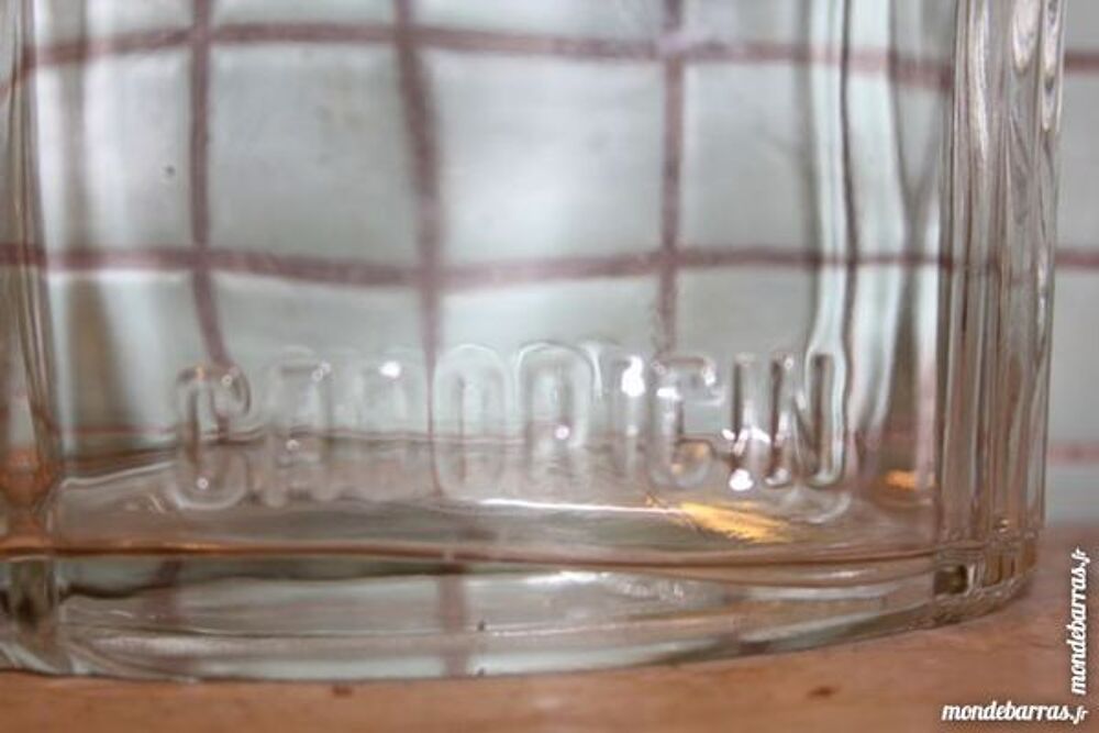 FLACON BRILLANTINE CADORICIN BOUCHON bak&eacute;lite 