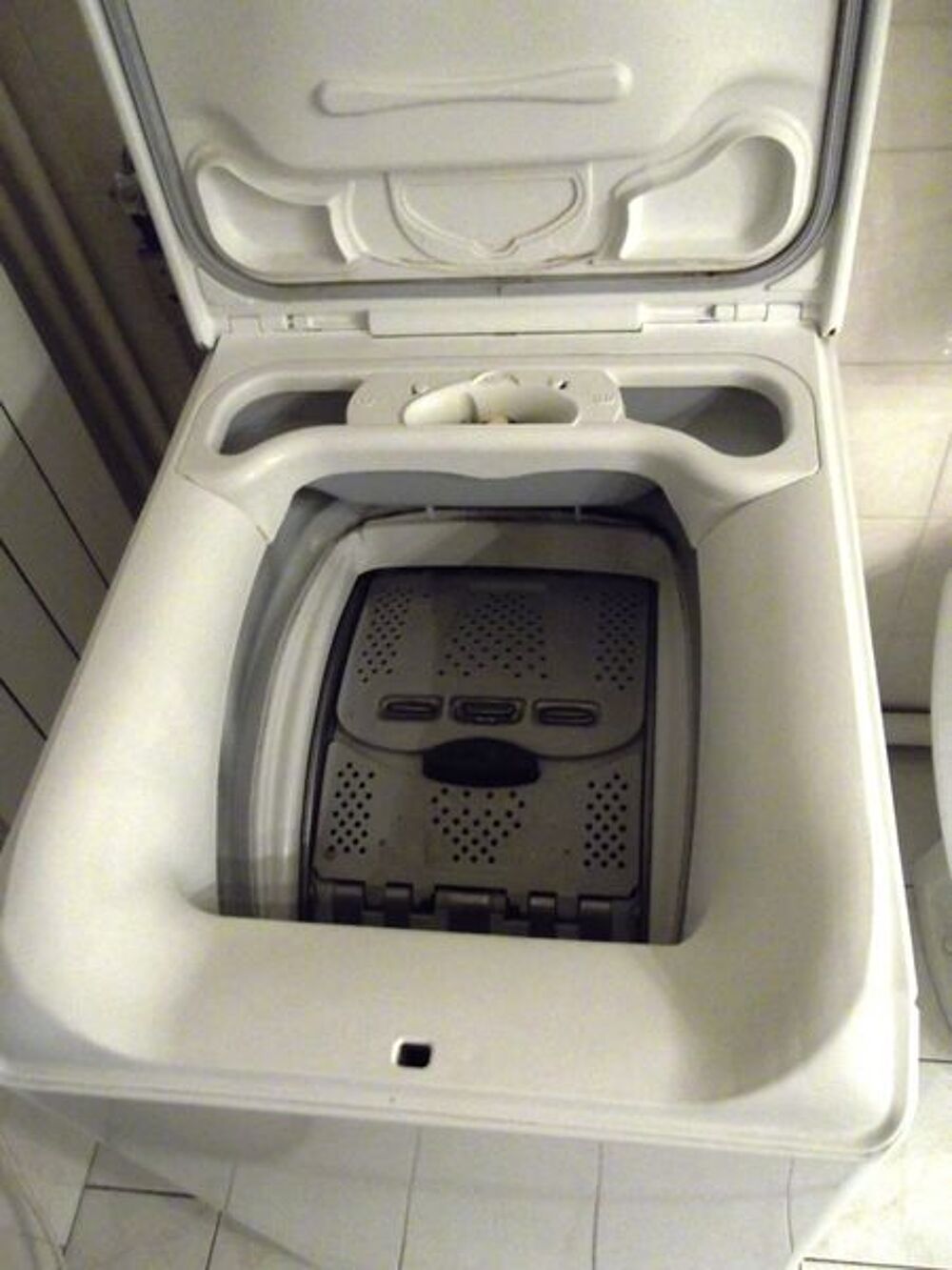 Lave linge top AEG Electroménager