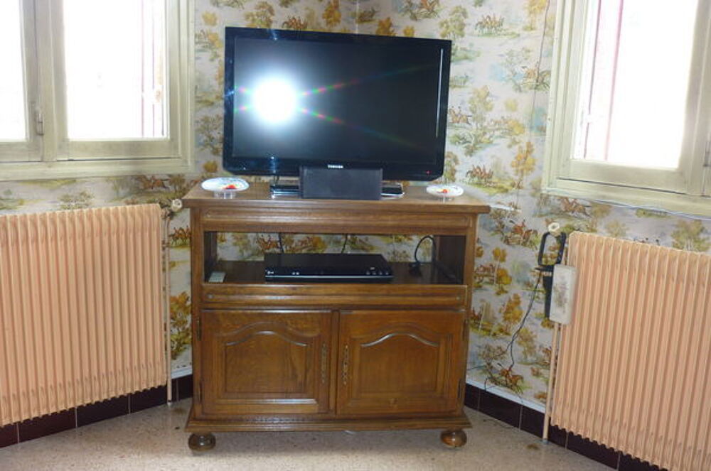 meuble t&eacute;l&eacute; Meubles