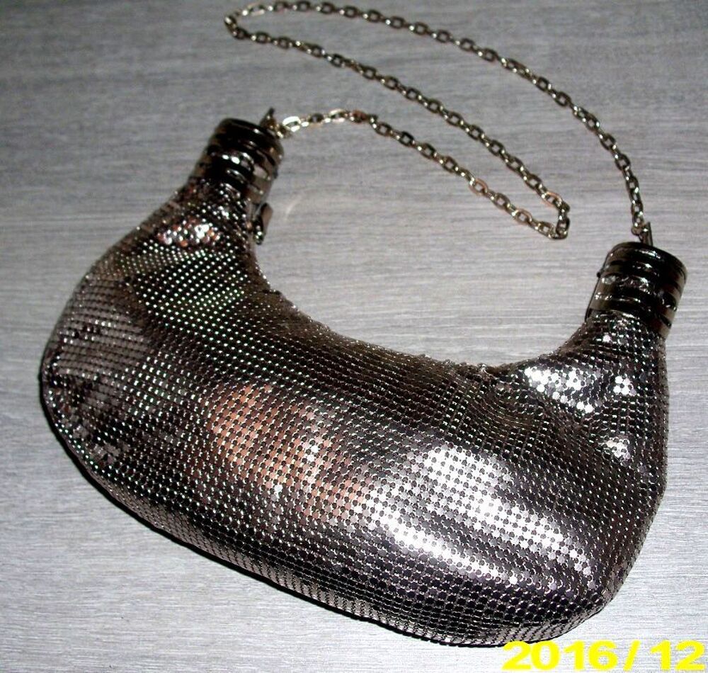 Petit sac pour sortir en maille jersey m&eacute;tal argent&eacute; Maroquinerie