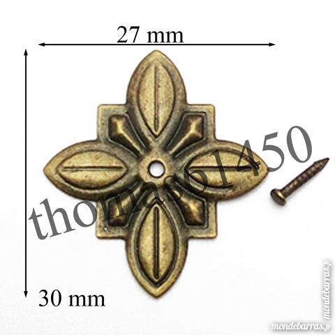 30 Décorations Coffre Pièces de Métal Travaillé 10 Banvou (61)