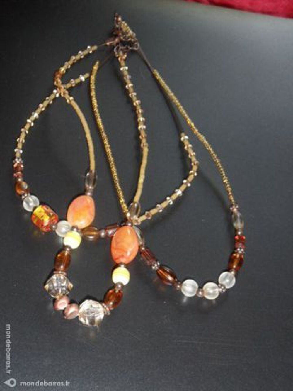 collier perles Bijoux et montres