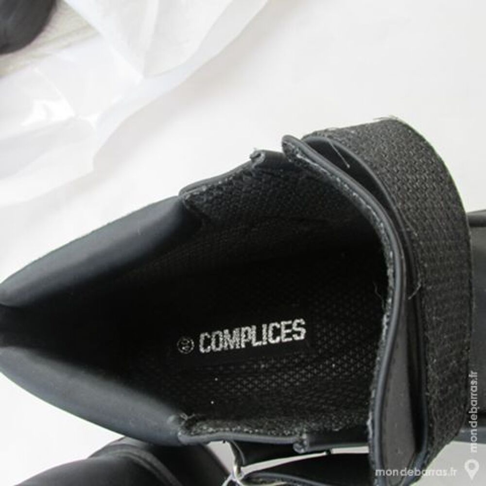 BOOTS NOIRES &laquo;COMPLICES&raquo; p; 40 Chaussures