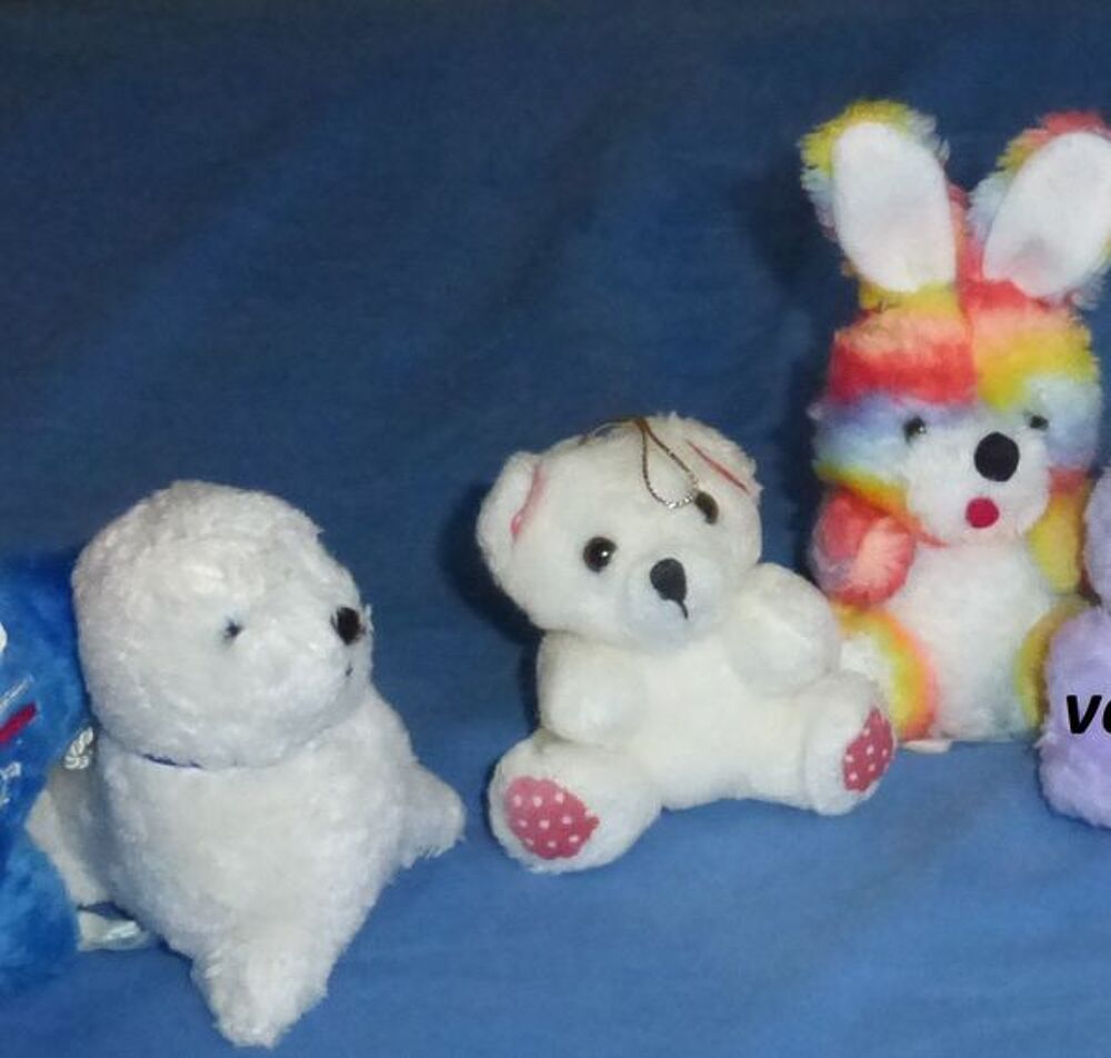 PELUCHE (2) Jeux / jouets