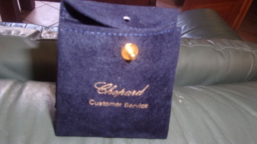 POCHETTE OU ETUI CHOPARD POUR BIJOUX NEUF Maroquinerie