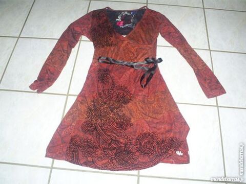 Robe DESIGUAL  Taille L 35 Geneuille (25)