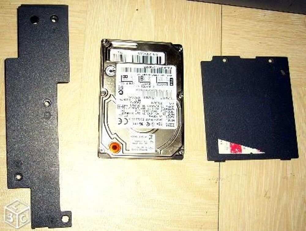 Disque dur et 2 caches RAM et HD Pc port. Toshiba Matriel informatique