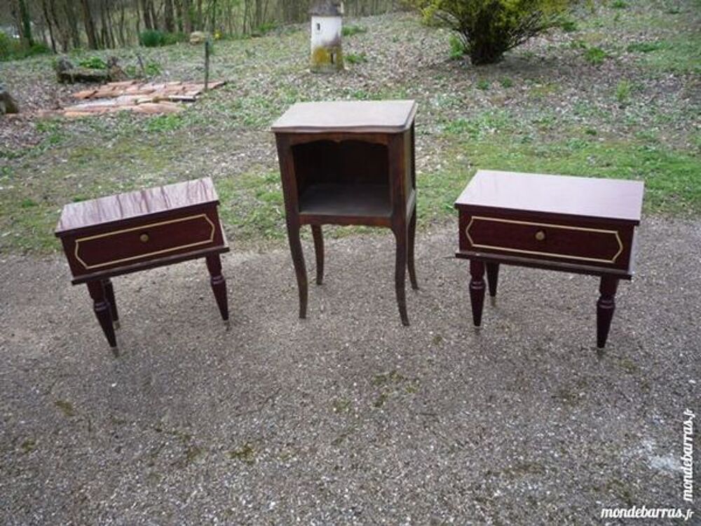 Chevet, table de nuit, chiffonnier,porte t&eacute;l&eacute;phone Meubles