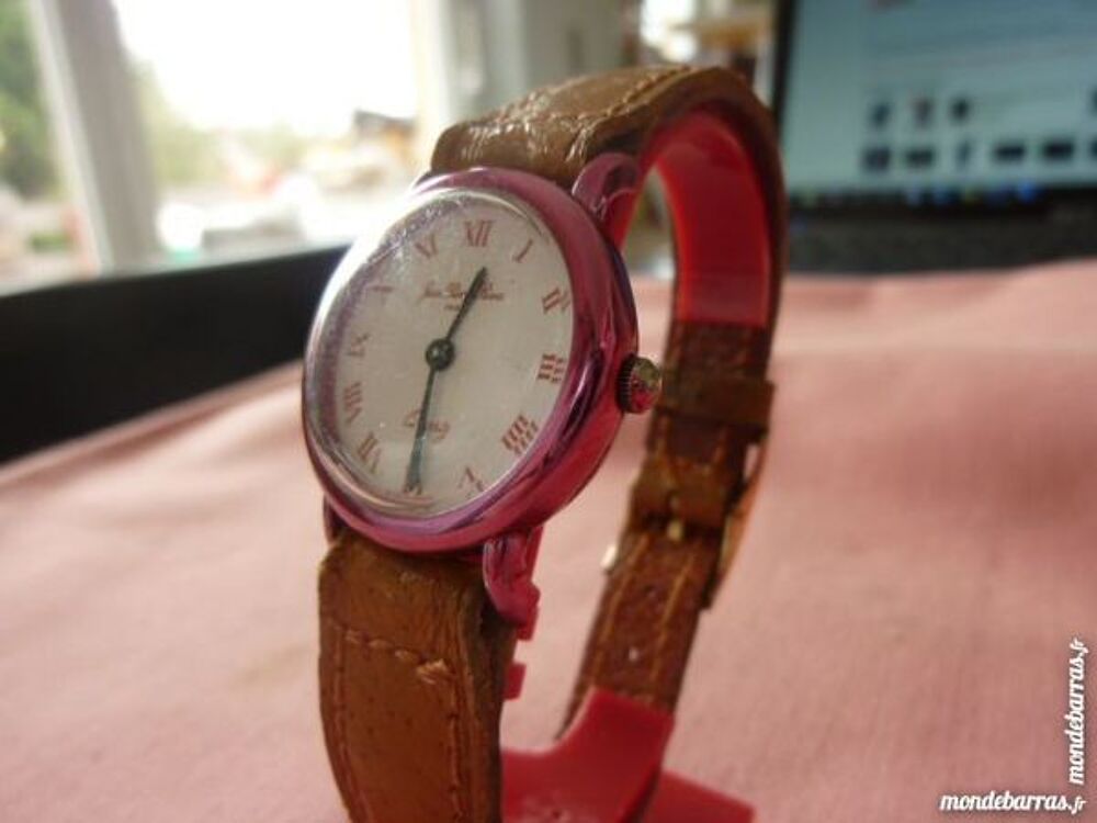 Jean Pierre RIVES PARIS montre dame DIV0133 Bijoux et montres
