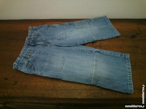Bermuda en jeans bleu clair CYRILLUS 7 ans - TBE 8 Reims (51)