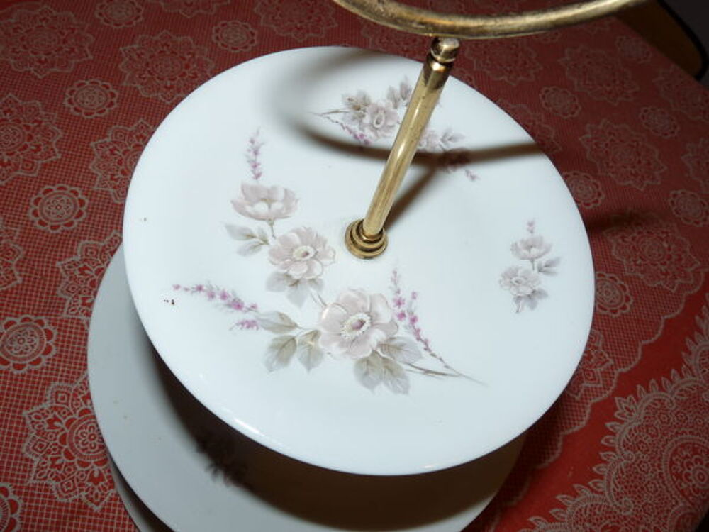 triple plateaux de service en porcelaine de limoges 
