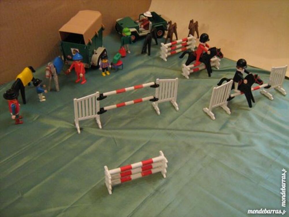 PARCOURS DE SAUT PLAYMOBIL CHEVAUX VAN PERSONNAGES Jeux / jouets