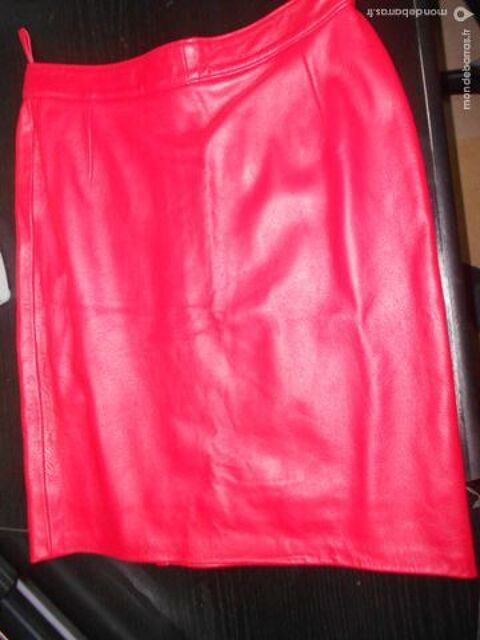 Lot de v�tements en cuir 100 Villette-d'Anthon (38)