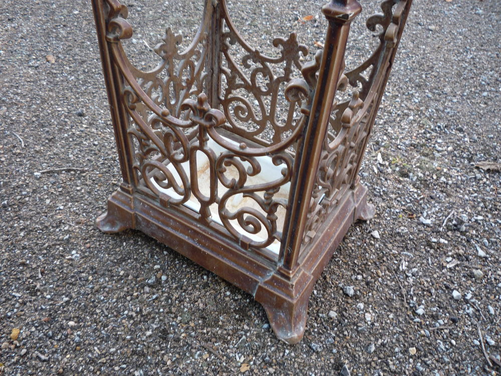Porte parapluie/canne/fonte &eacute;maill&eacute;e Décoration