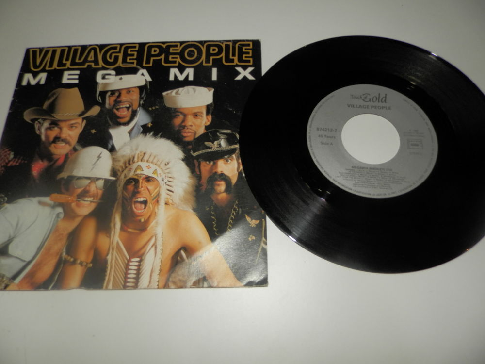 Village People - Megamix ( medley ) CD et vinyles
