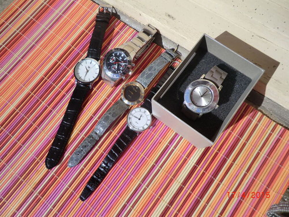 Lot de Montres Bijoux et montres