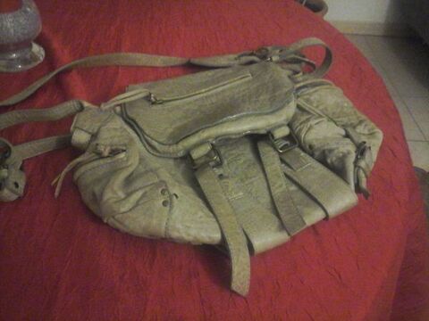 Sac bandouli�re cuir vieilli jerome dreyfuss 350 Bastia (20)