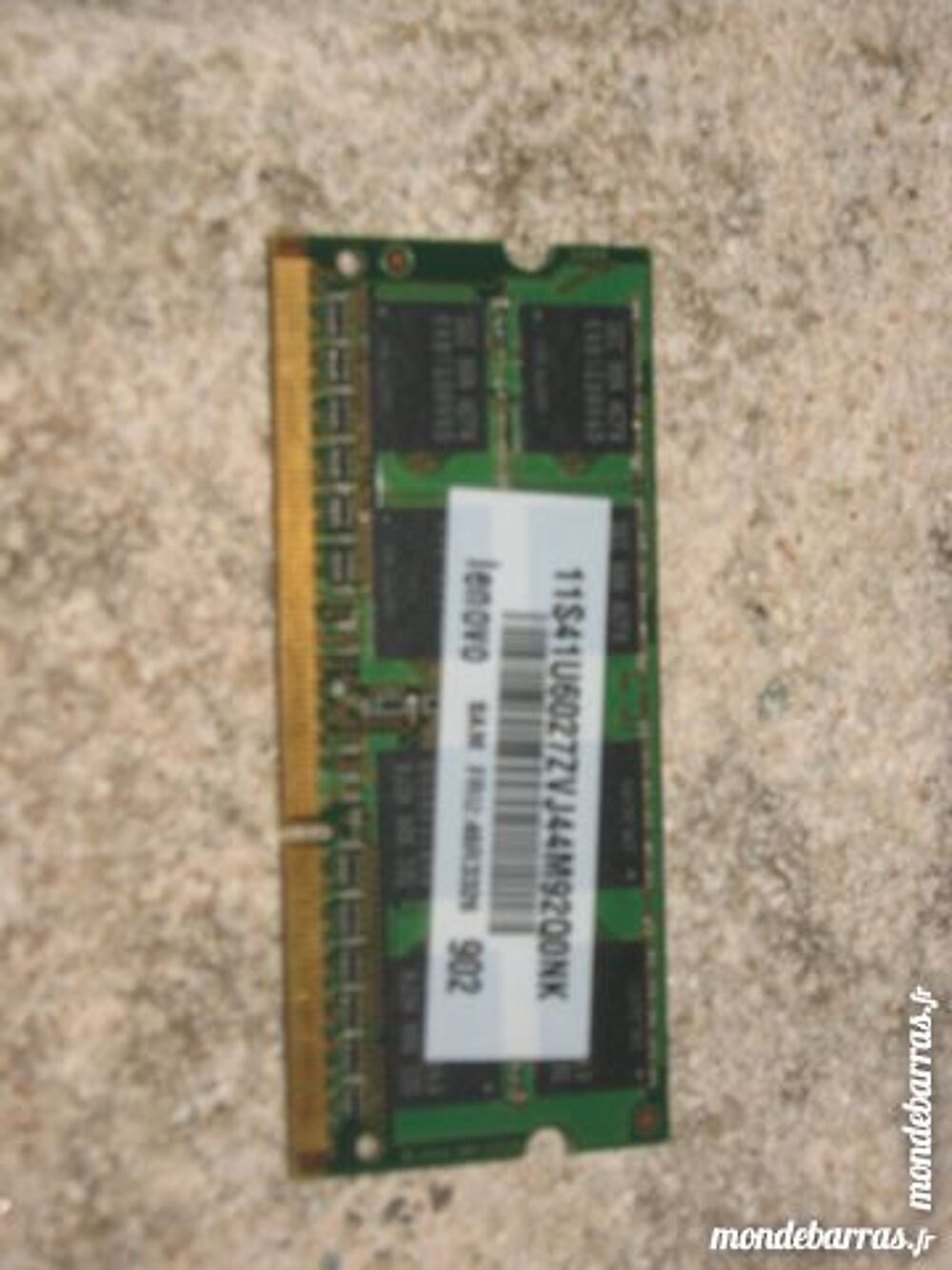 Barette m&eacute;moire ordi PC3 - 2GB 2Rx8 SAMSUNG 8500 S Matériel informatique
