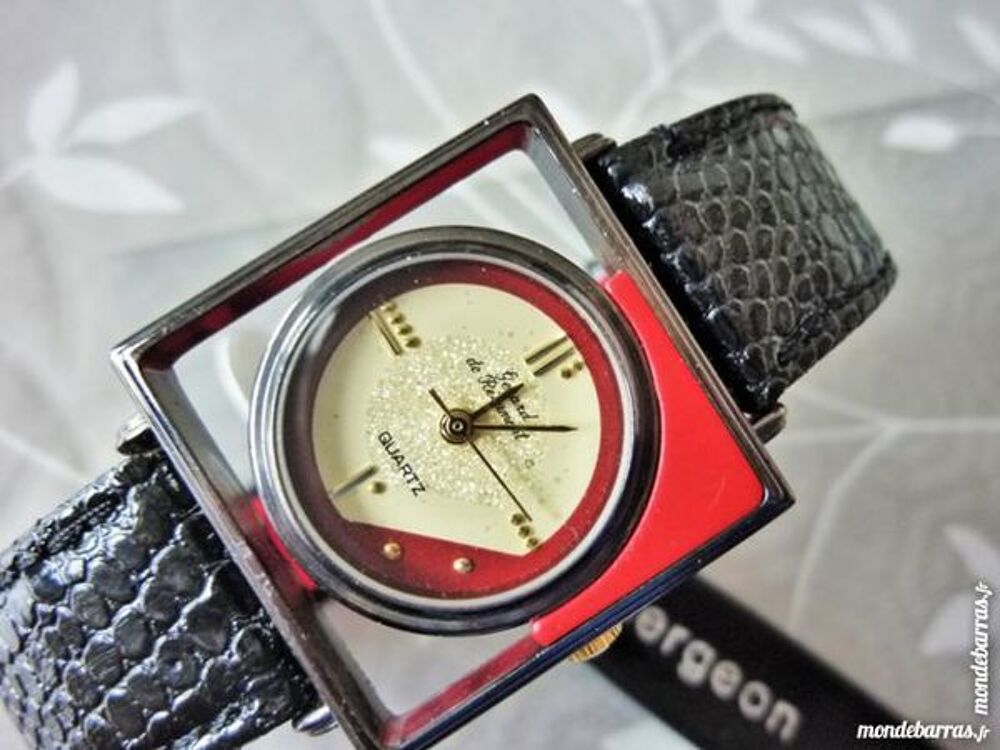 G&eacute;rard de R&eacute;aumont montre dame carr&eacute;e GDR0002 Bijoux et montres